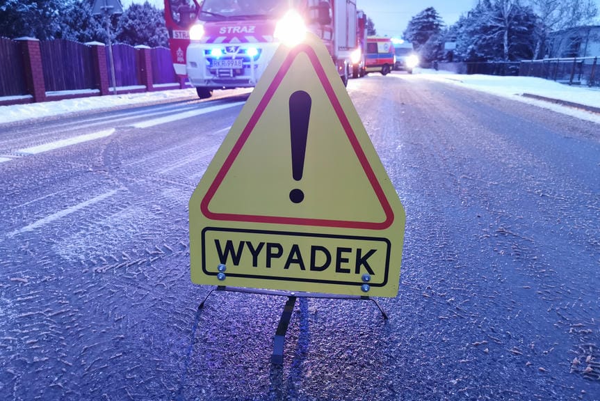 Wypadek na ul. Staszica w Sanoku. Ranny 32-latek trafił do szpitala