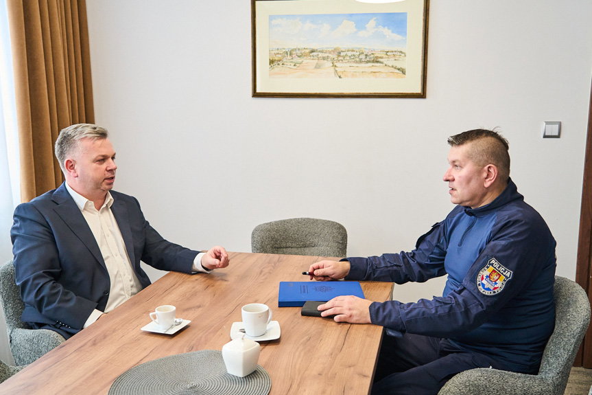 Policja i samorząd Jedlicza o wspólnych działaniach