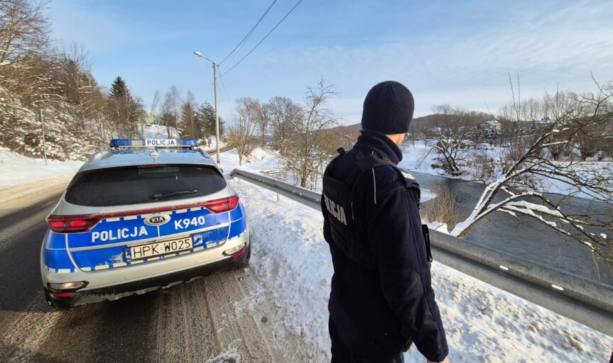 policja kontroluje zbiorników