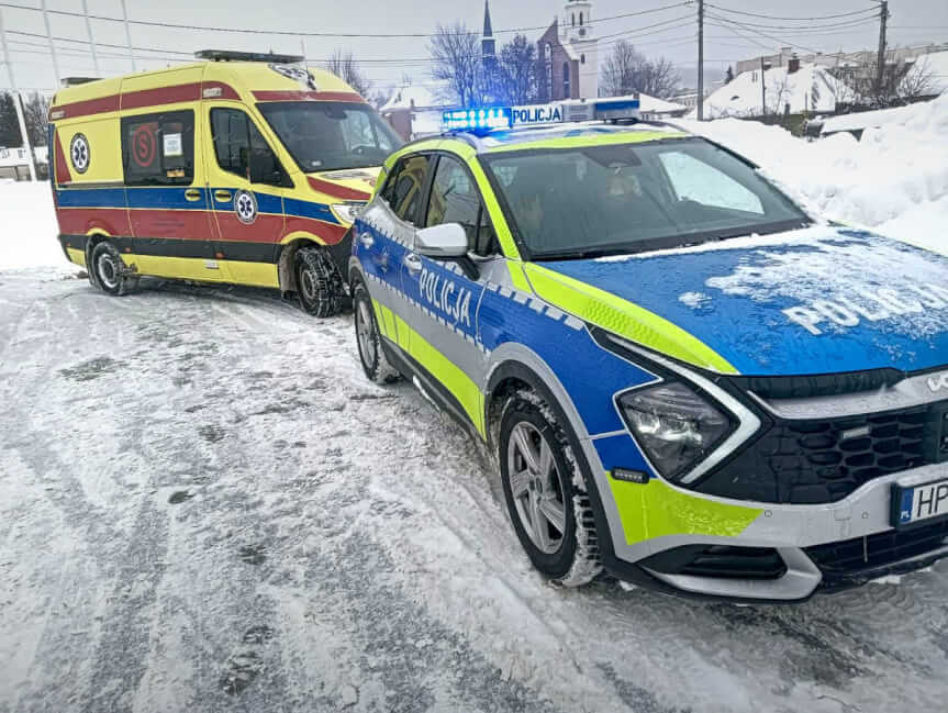 Pomogli kobiecie, która straciła przytomność