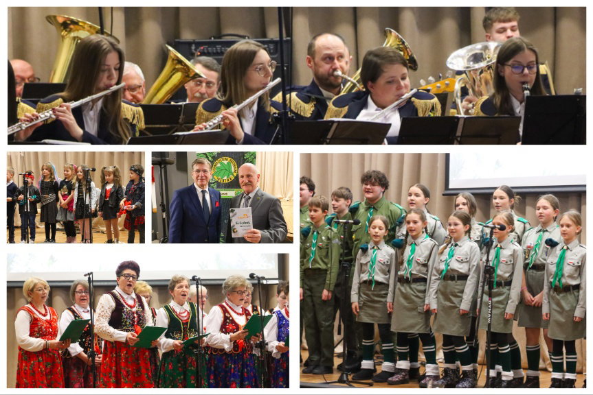 Jubileuszowe kolędowanie z "Dębiną" [ZDJĘCIA]