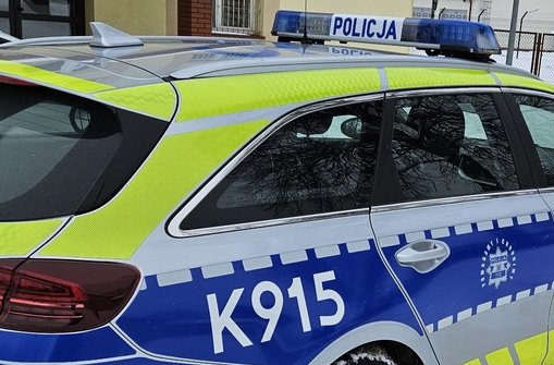Policjanci jechali na awanturę. W domu zastali śmiertelne zagrożenie