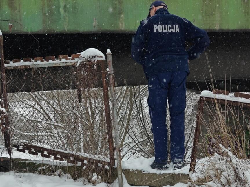 Zimą obojętność może kosztować czyjeś życie