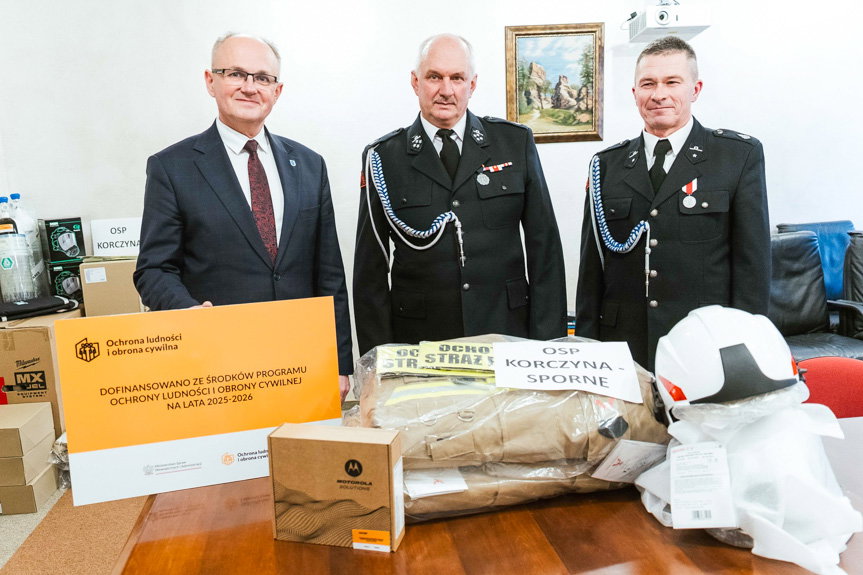 Nowy sprzęt trafił do strażaków z gminy Korczyna