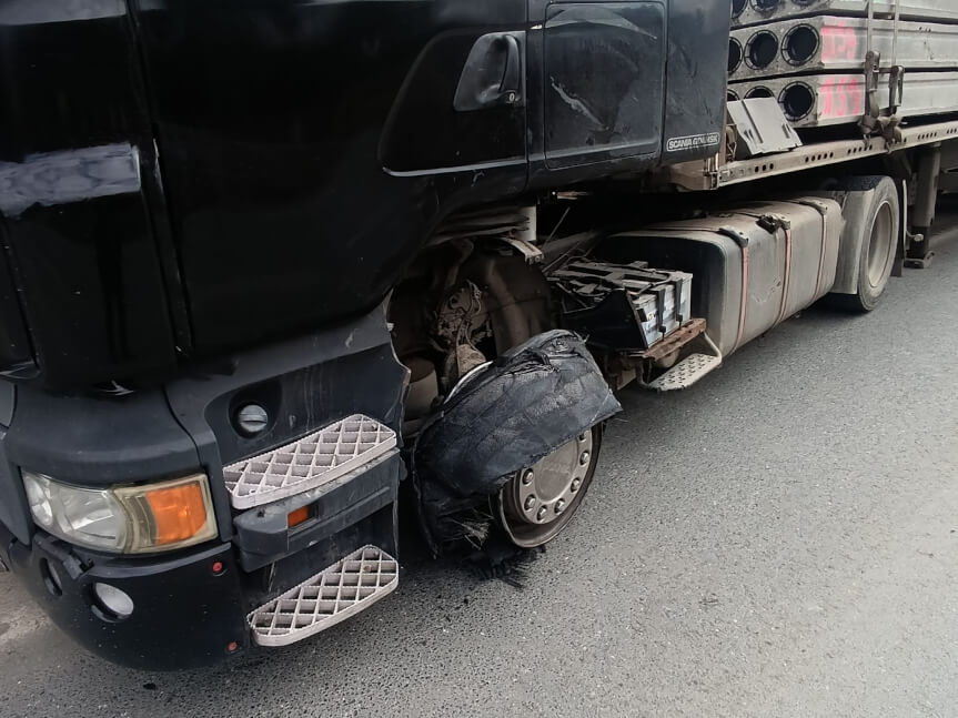 Utrudnienia na DK28 po awarii ciężarówki