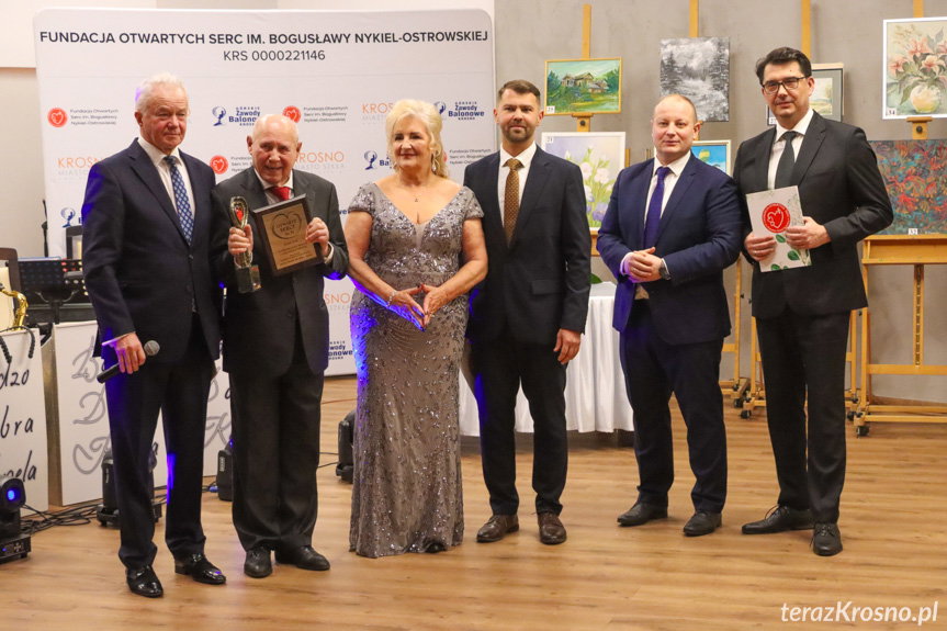 Bal Charytatywny Otwartych Serc w Krośnie [ZDJĘCIA]