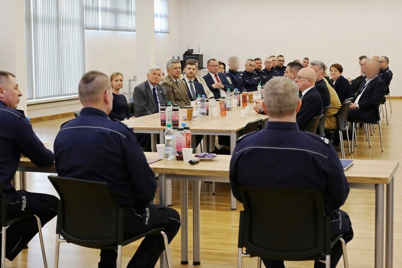 Krośnieńska policja podsumowała 2025 rok podczas odprawy służbowej