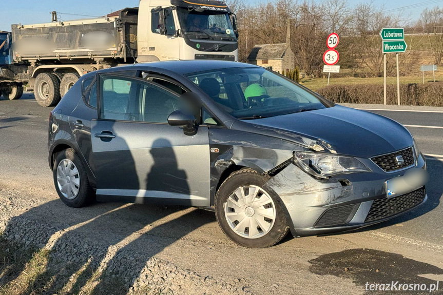 Zderzenie Fiata i Seata w Rogach