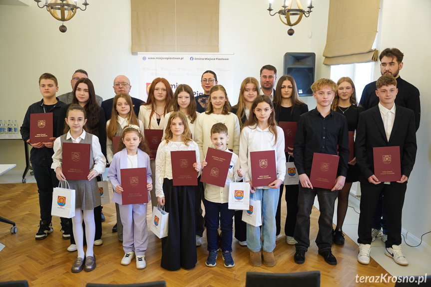 Stypendia sportowe trafiły do najlepszych sportowców