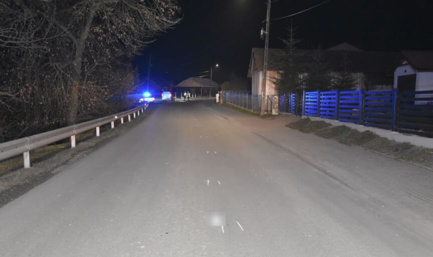 Pijany 17-latek, bez uprawień i bez kasku przewrócił się na motocyklu