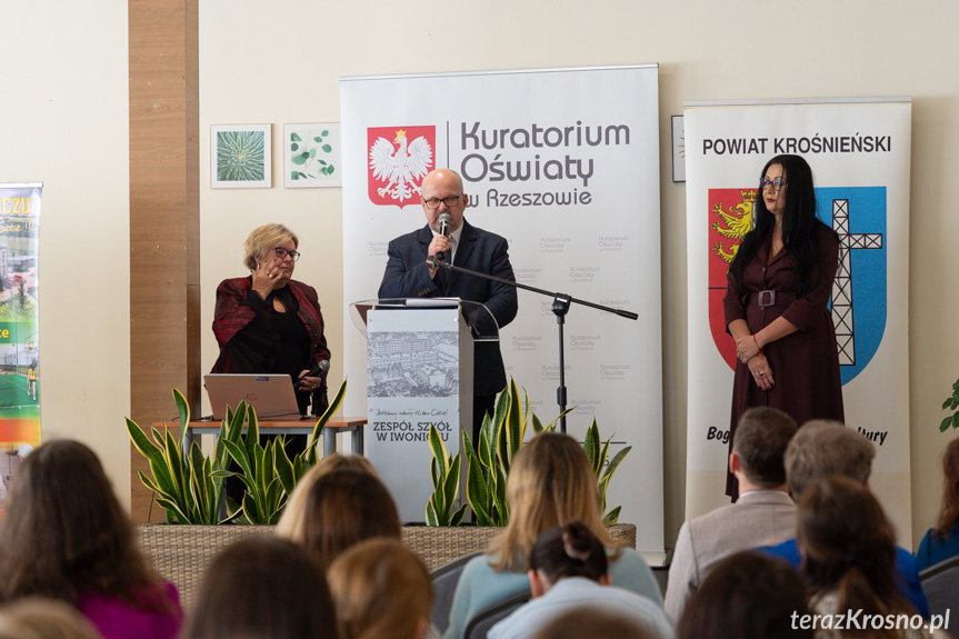 Zabrakło miejsc, nie zabrakło troski. Powiatowa konferencja o zdrowiu psychicznym młodzieży