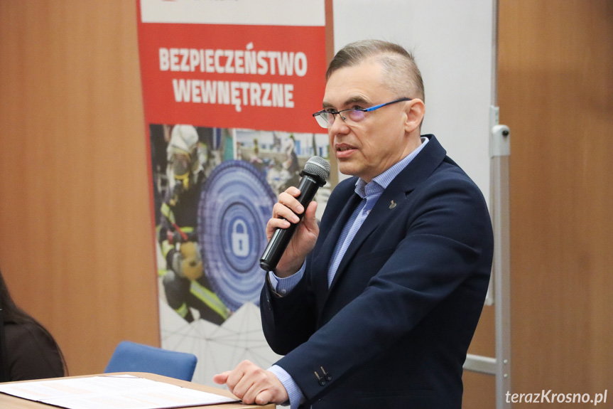 Bezpieczeństwo społeczności lokalnej. Finał konkursu w Krośnie [ZDJĘCIA]