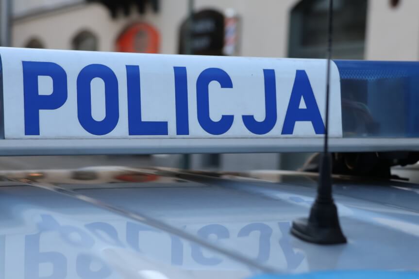 Policjanci zatrzymali dwóch poszukiwanych mężczyzn