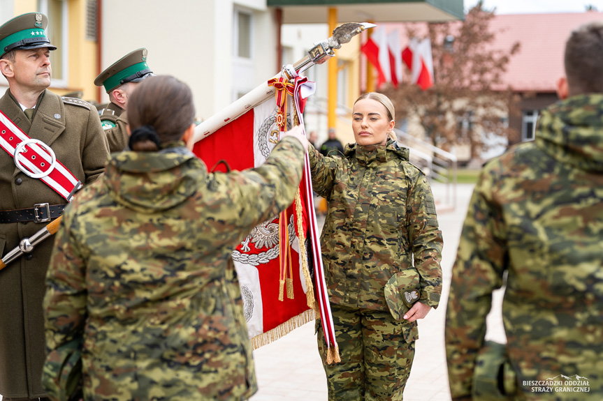 Nowi funkcjonariusze i awanse - uroczystość w BiOSG