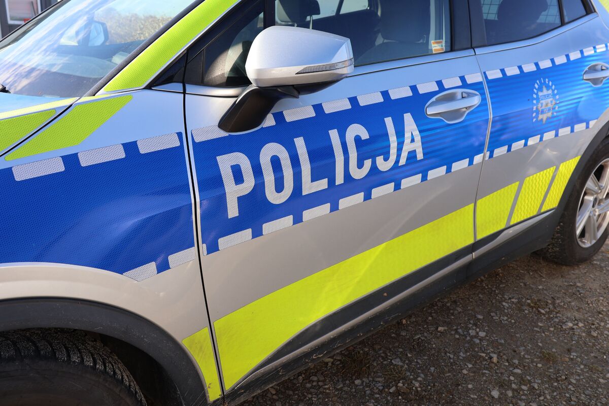 Ponad 2 promile i dwa uszkodzone auta tak zakończyła się jazda 28-latki
