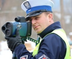 41-latek w Porsche złapany na szaleńczej jeździ