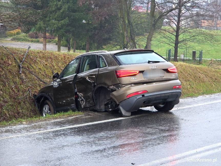 Jaszczew. Zderzenie dwóch samochodów