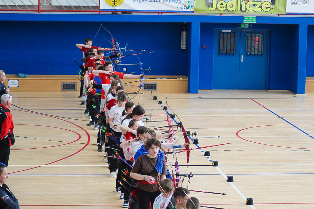 Sportowe emocje w Jedliczu. Łucznicy walczyli o medale