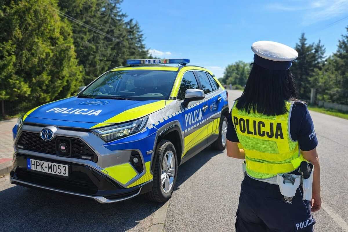 Kierowca toyoty pędził 115 km/h w terenie zabudowanym
