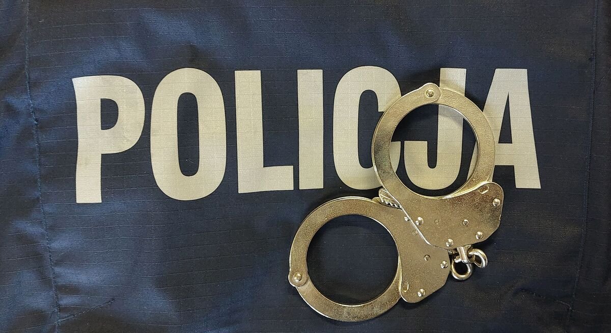 Trzech mężczyzn zatrzymanych z narkotykami. Jeden z nich był poszukiwany