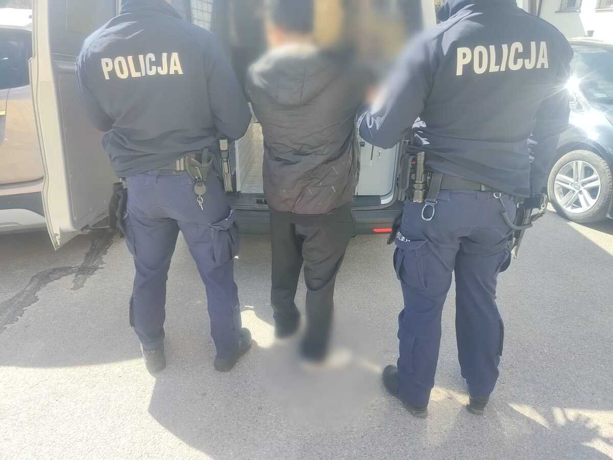 Policjanci zatrzymali poszukiwanego