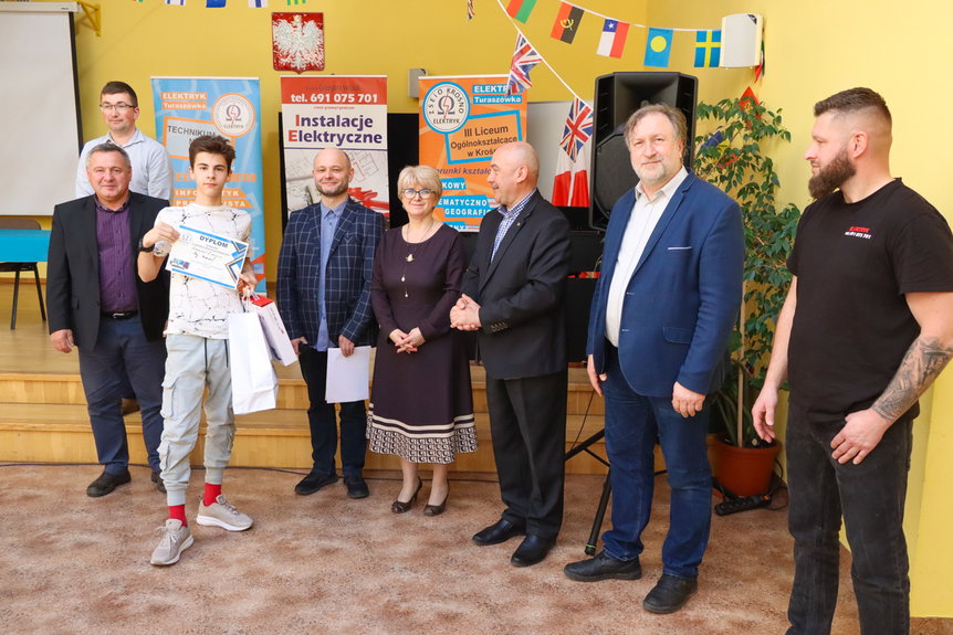 Krosno. Znamy laureatów i finalistów konkursu elektryczno-elektronicznego i informatycznego [ZDJĘCIA]