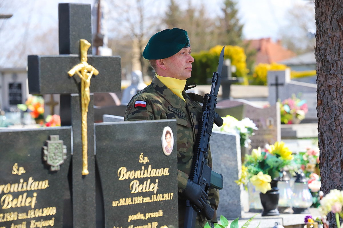 Jedlicze pamięta o swoim bohaterze. Obchody rocznicowe kpt. Stanisława Betleja