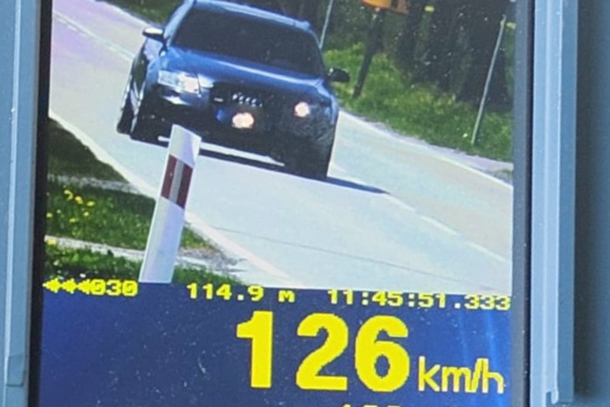 32-latek zatrzymany po szaleńczej jeździe