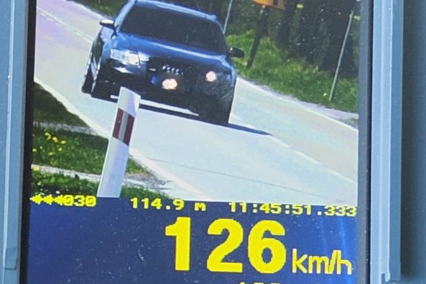 32-latek zatrzymany po szaleńczej jeździe