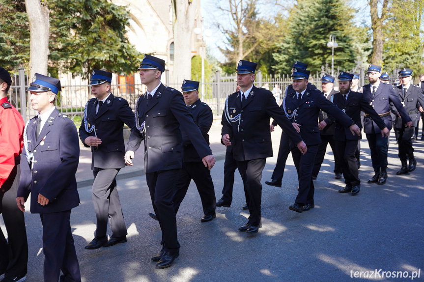 Jedlicze świętuje stulecie OSP. Nowy sztandar i samochód ratowniczy