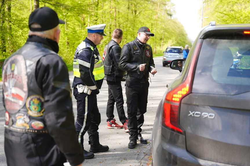 "Zmieścimy się wszyscy" - wspólna akcja policji z motocyklistami w Jedliczu