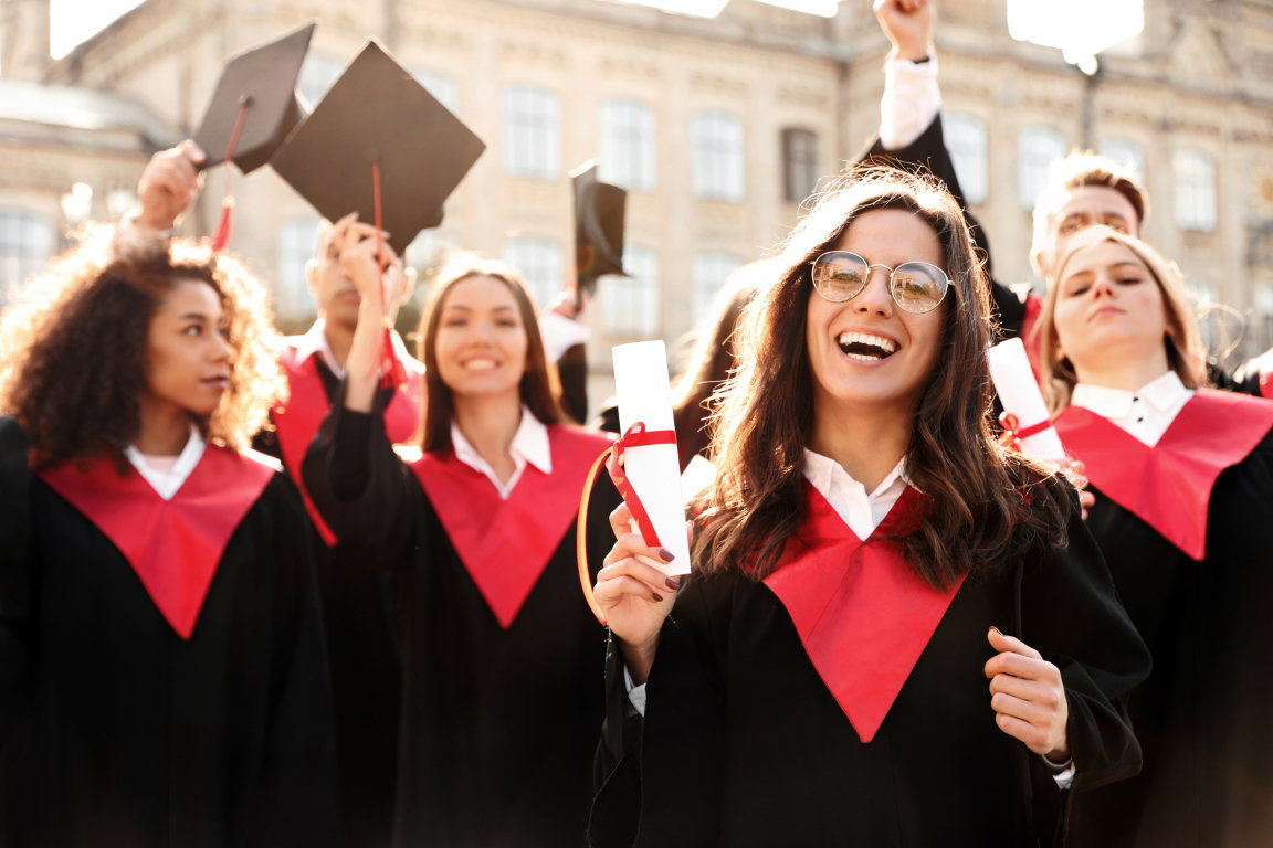 Jak wybrać najlepsze studia magisterskie 2026 i zapewnić sobie wysokie zarobki?