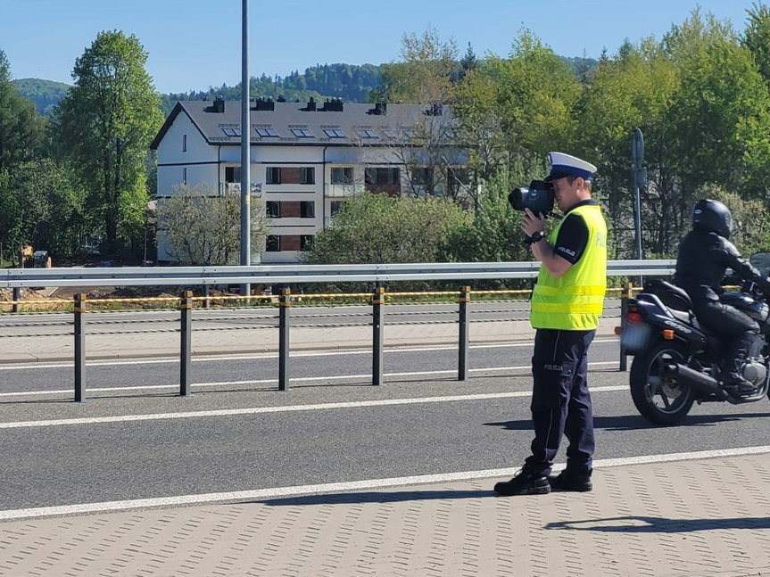 8 kolizji i zatrzymani nietrzeźwi kierowcy