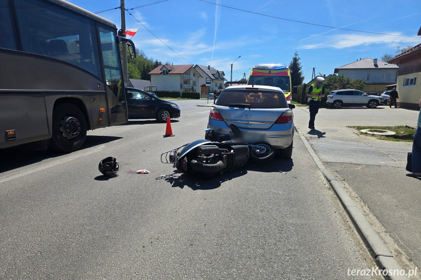 Zderzenie motocykla z osobówką
