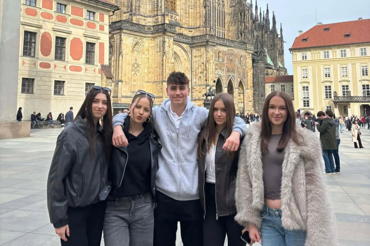 Od teorii do praktyki - uczniowie "Szczepanika" na zagranicznych praktykach