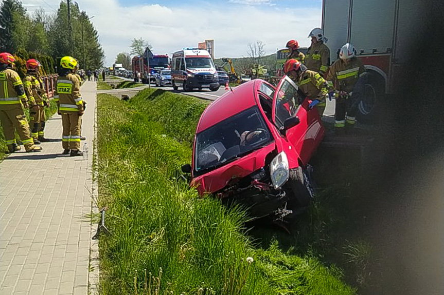 Zderzenie pojazdów na DK19