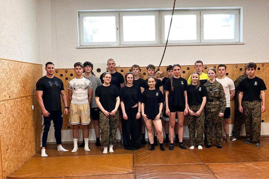 uczniowie LO w Rymanowie