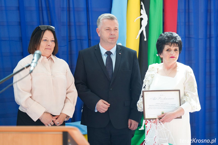 Koniec ciasnej salki w Jaszczwi. Uczniowie zyskali nowoczesny obiekt