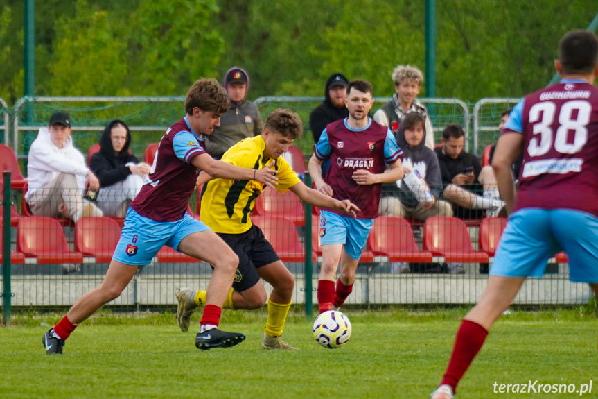Guzikówka Krosno rozbija Iskrę. Hat-trick Dominika Filara