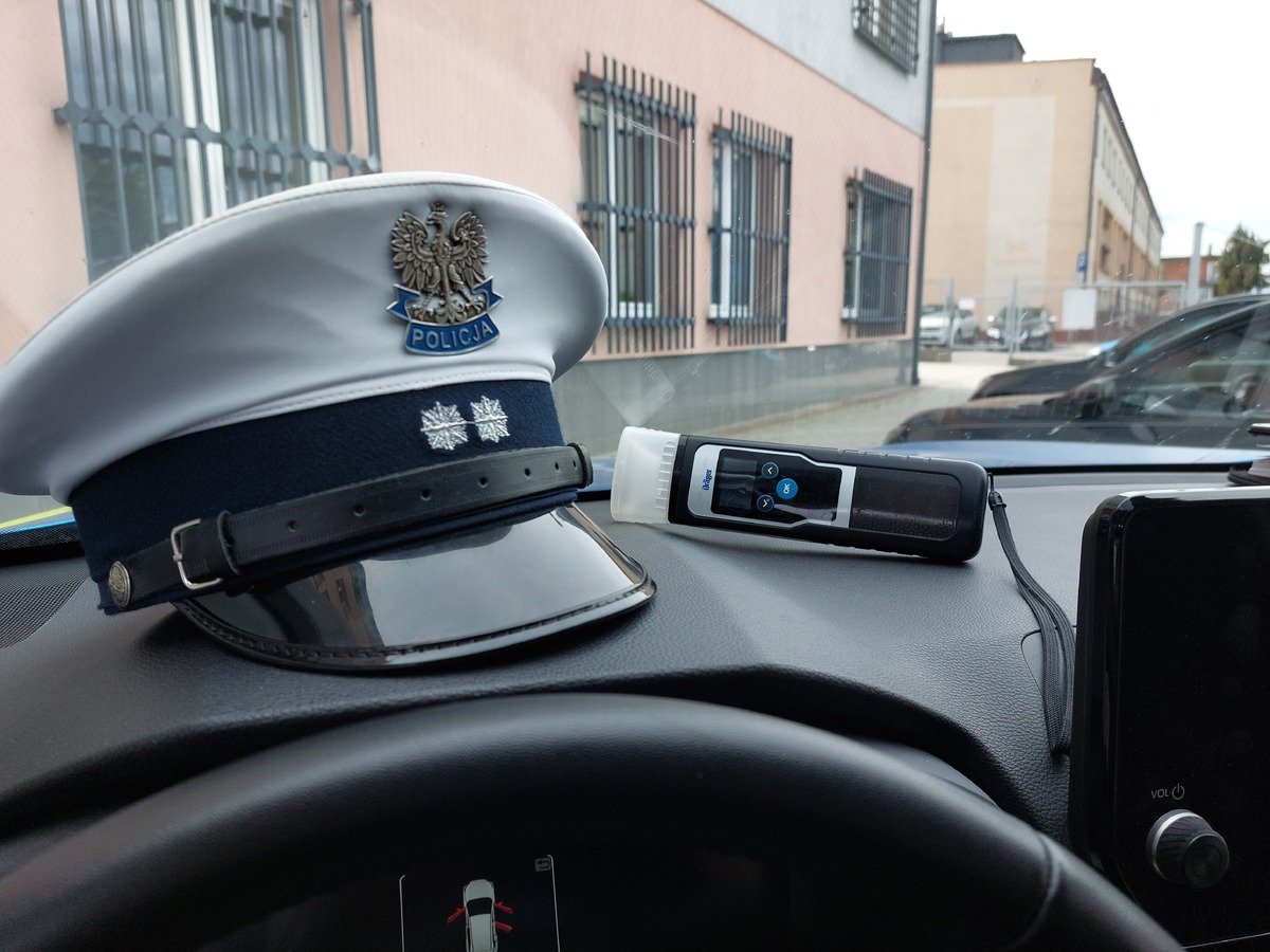 Jeden miał 0,6 promila, drugi ponad 2 promile. Obaj staną przed sądem