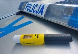 40-latek ledwo jechał rowerem. Alkomat nie pozostawił wątpliwości