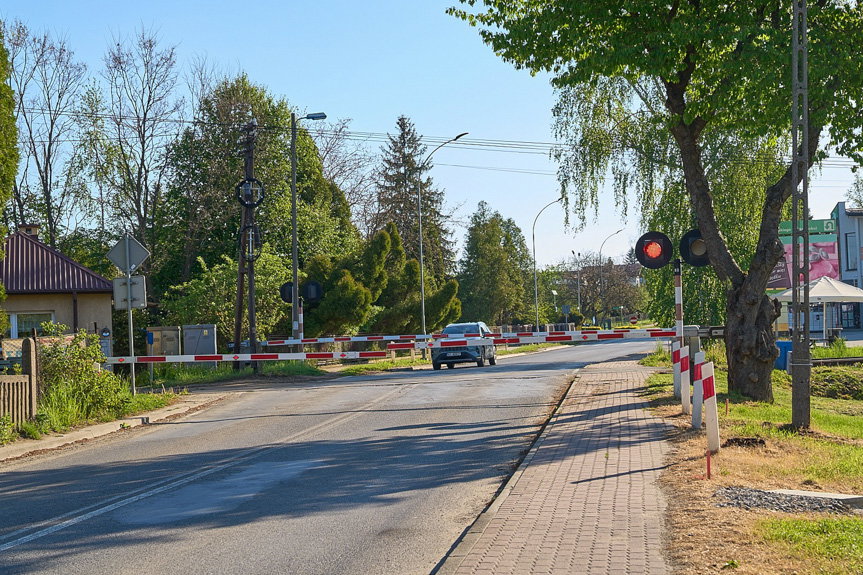 Poważne utrudnienia w Gminie Jedlicze. Zamknięte będą dwa przejazdy kolejowe