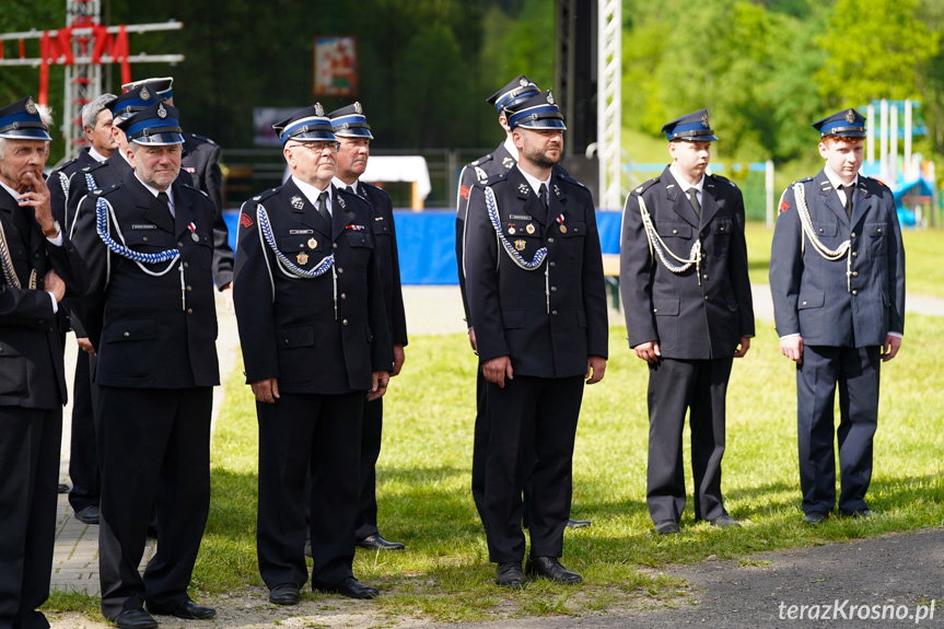 Gminny Dzień Strażaka w Pietruszej Woli. Druhowie odebrali medale i odznaczenia