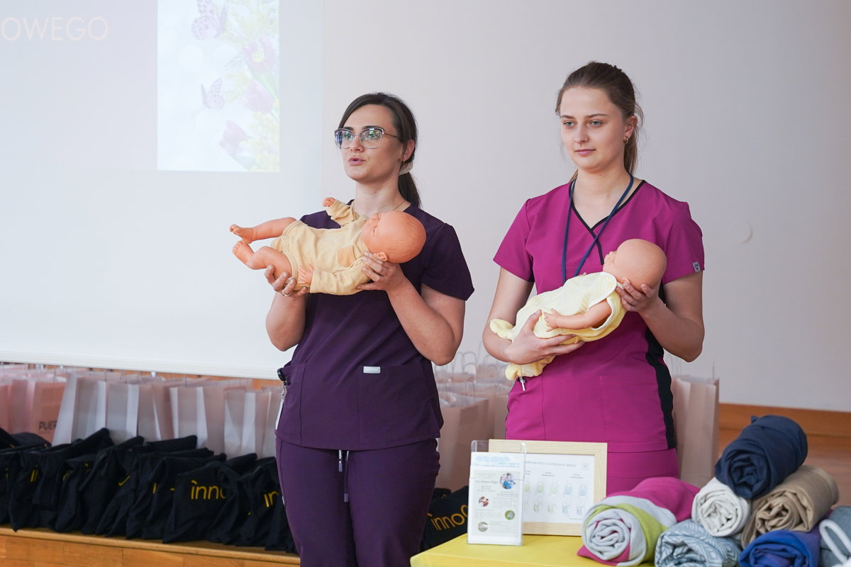 Pierwszy krok do macierzyństwa. Przyszli rodzice odwiedzili szpital w Krośnie
