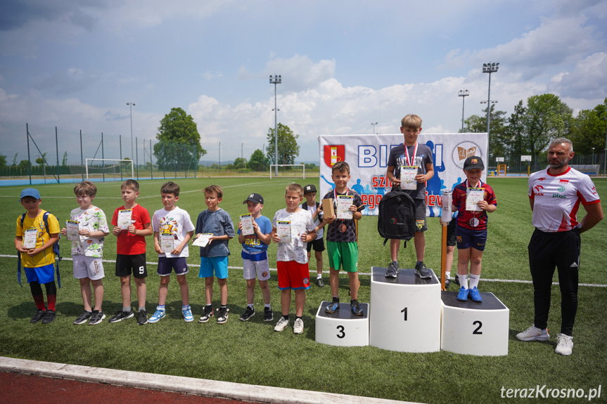 Biegi Szlakiem Ignacego Łukasiewicza w Chorkówce. Sportowe święto uczniów szkół podstawowych