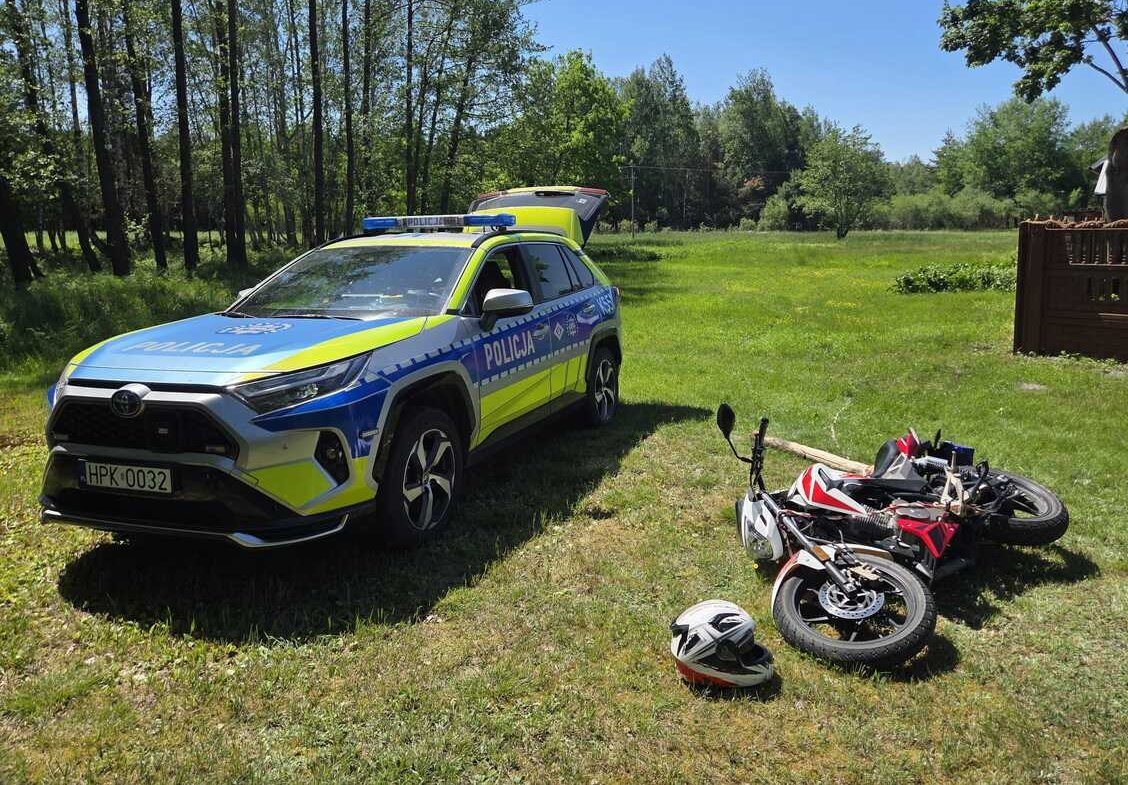 17-latek próbował uciec motocyklem. Nie miał uprawnień do kierowania