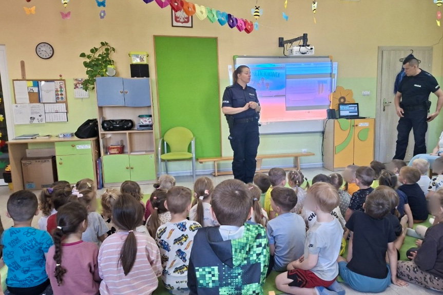 Wyjątkowe spotkanie policjantów z przedszkolakami