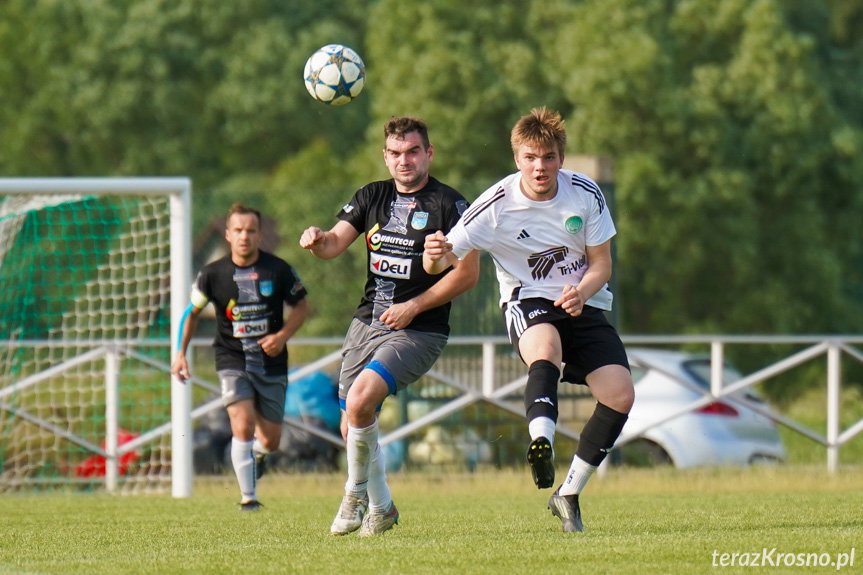 Weekend pełen piłki w Podokręgu Krosno, w tym derby Stal Sanok - Karpaty Krosno