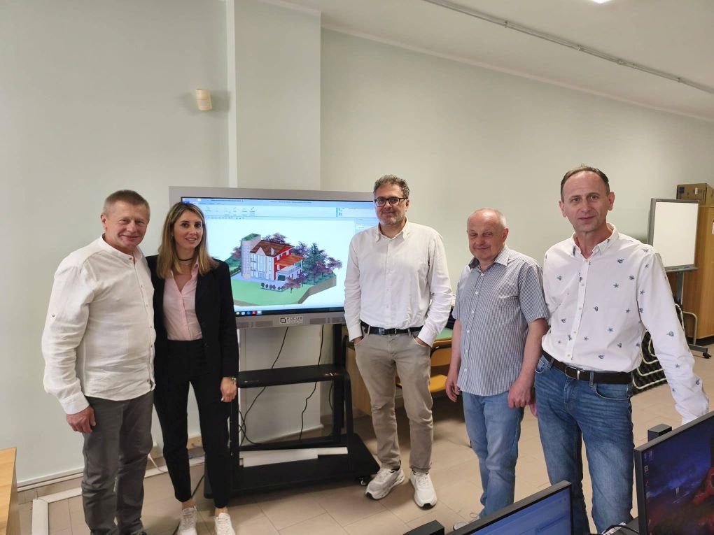 Job shadowing. Nauczyciele na szkoleniu we Włoszech