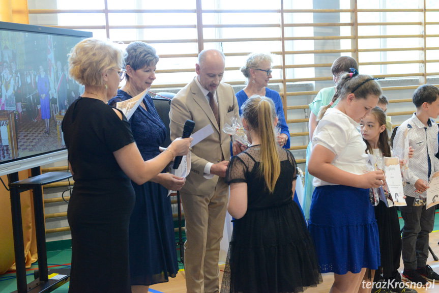 Wyjątkowy dzień w historii Szkoły Podstawowej w Dydni [ZDJĘCIA]